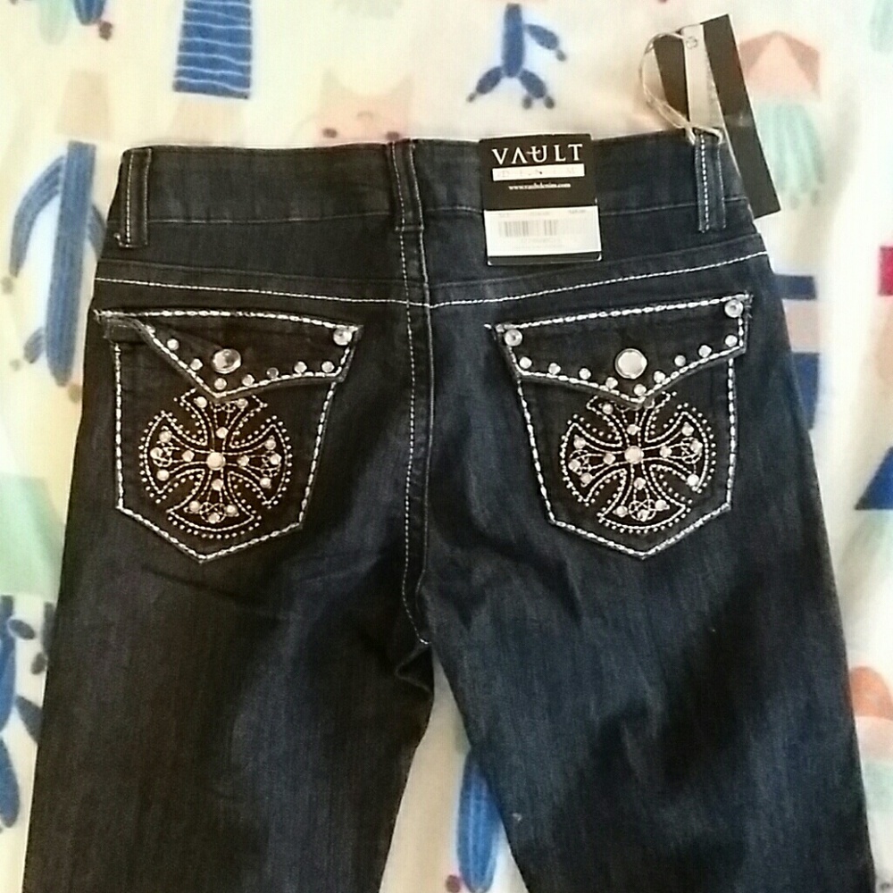 New vault stretch jeans